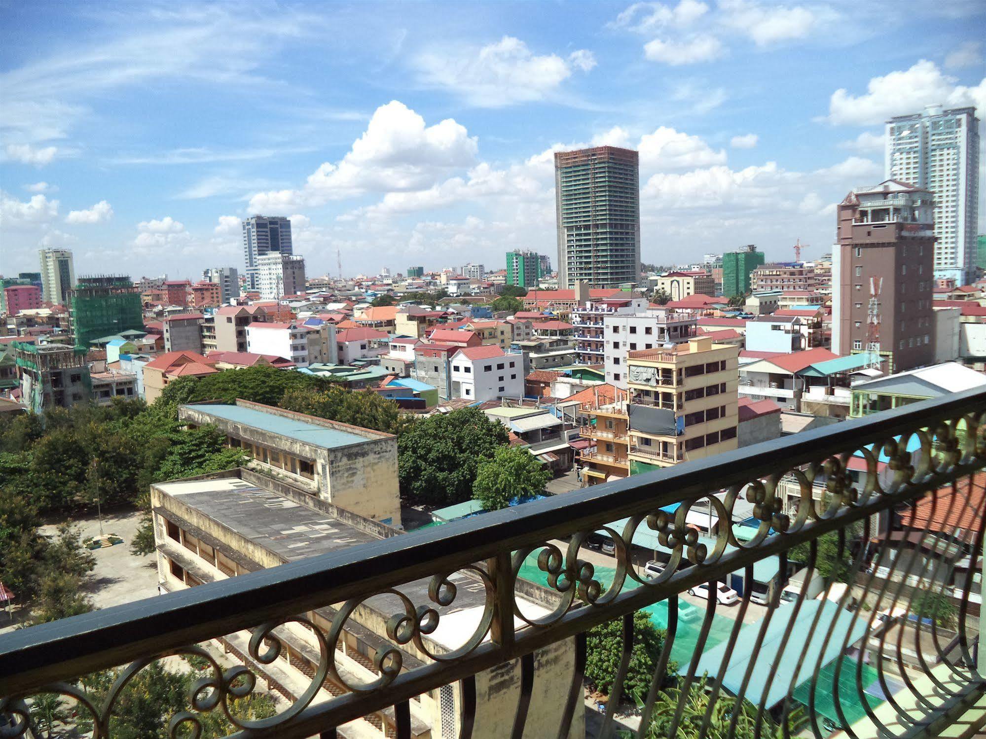 Go In Hotel Phnom Penh Dış mekan fotoğraf
